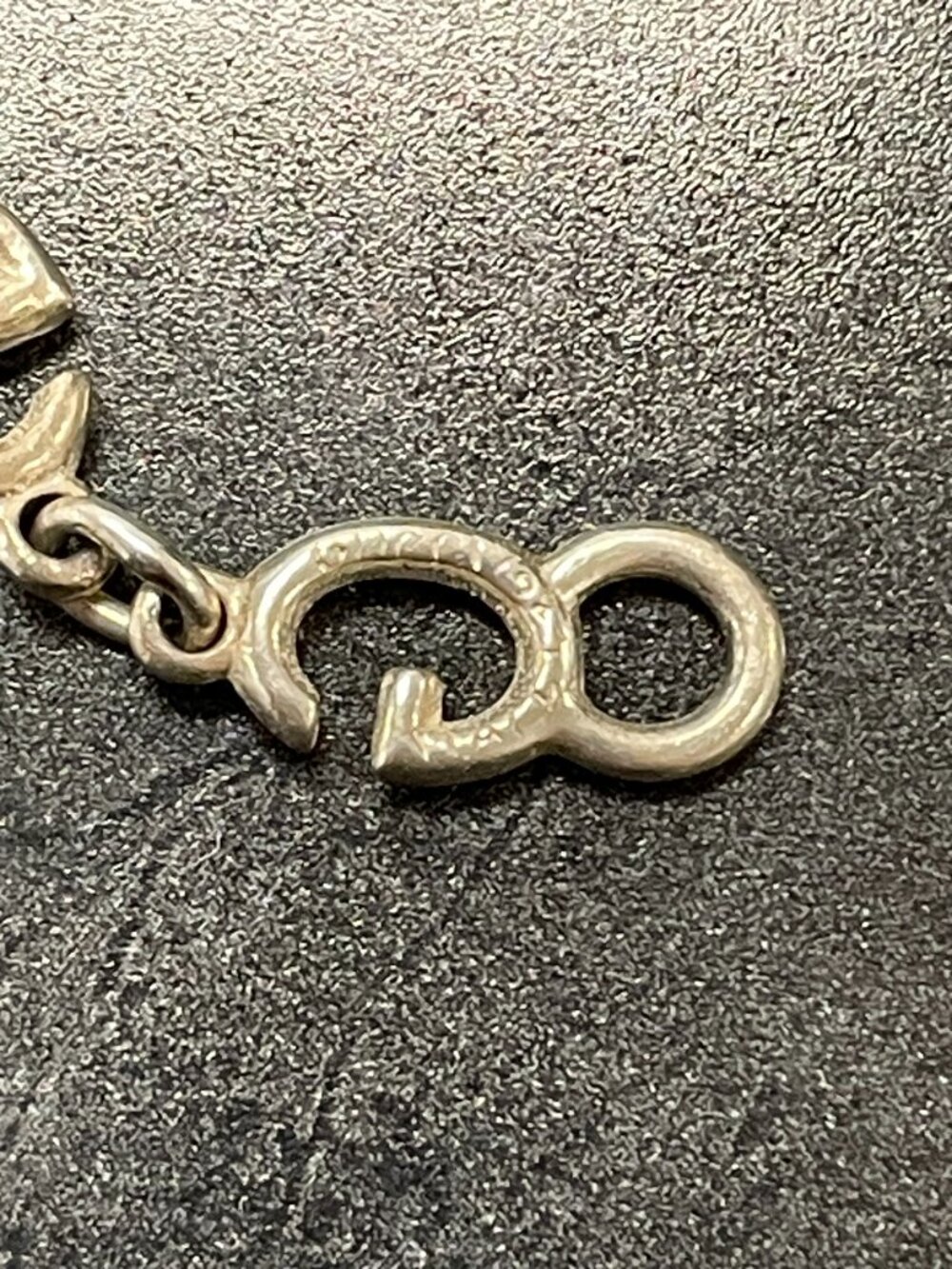 Vintage GUCCI "G" Enamel and Sterling Silver Bracelet - Picture 6 of 6